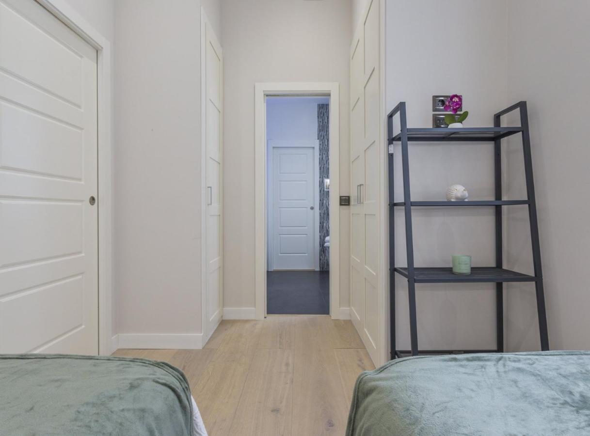 Charming City Center Apartment For 4 Perfect Location, Espoz Y Mina III มาดริด ภายนอก รูปภาพ